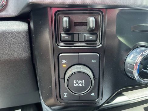 New 2025 Ford F350 Platinum w/ FX4 Off-Road Package image 24