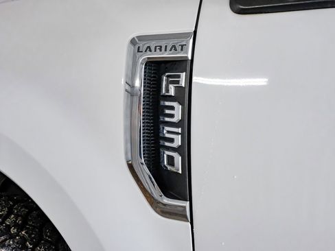 Used 2020 Ford F350 Lariat w/ Lariat Value Package image 53
