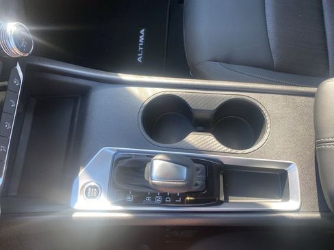 New 2025 Nissan Altima 2.5 SV w/ SV Premium Package image 26