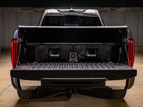 Used 2022 Toyota Tundra SR5 image 9