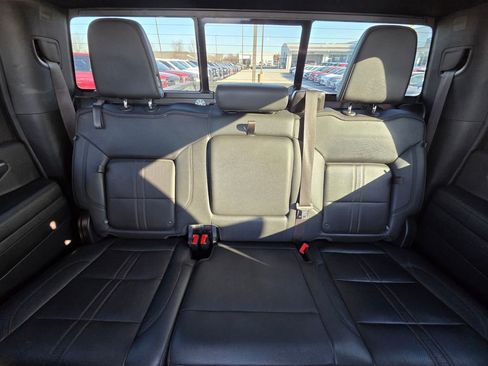 Used 2024 Chevrolet Silverado 3500 High Country w/ High Country Premium Package image 26