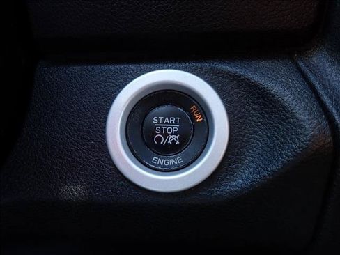 Used 2014 RAM 1500 Laramie w/ Convenience Group AWD/4WD image 20