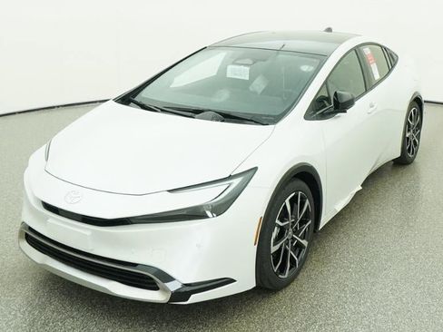New 2026 Toyota Prius Plug-In Hybrid image 16
