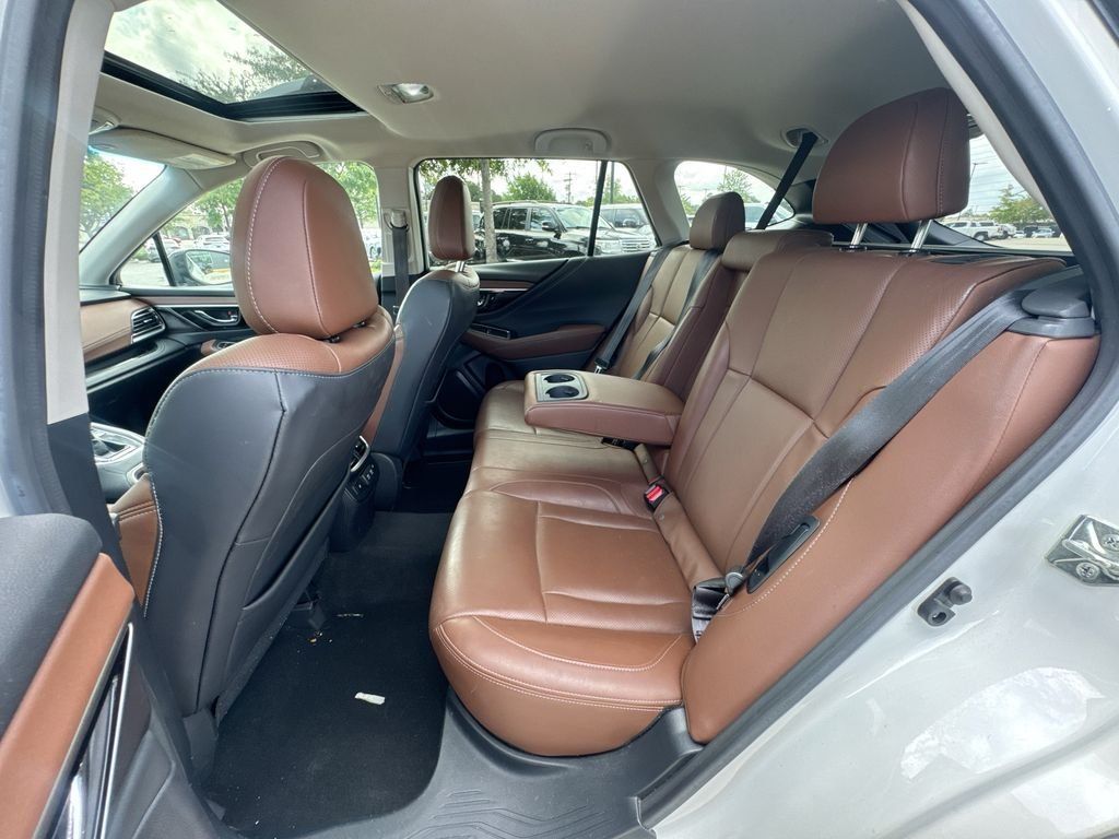 Used 2020 Subaru Outback Touring XT AWD/4WD image 31