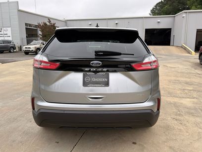 Used 2022 Ford Edge SE