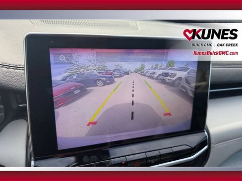 Used 2025 Jeep Compass Limited AWD/4WD image 30