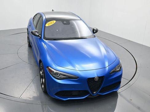 Used 2021 Alfa Romeo Giulia Ti Sport image 59
