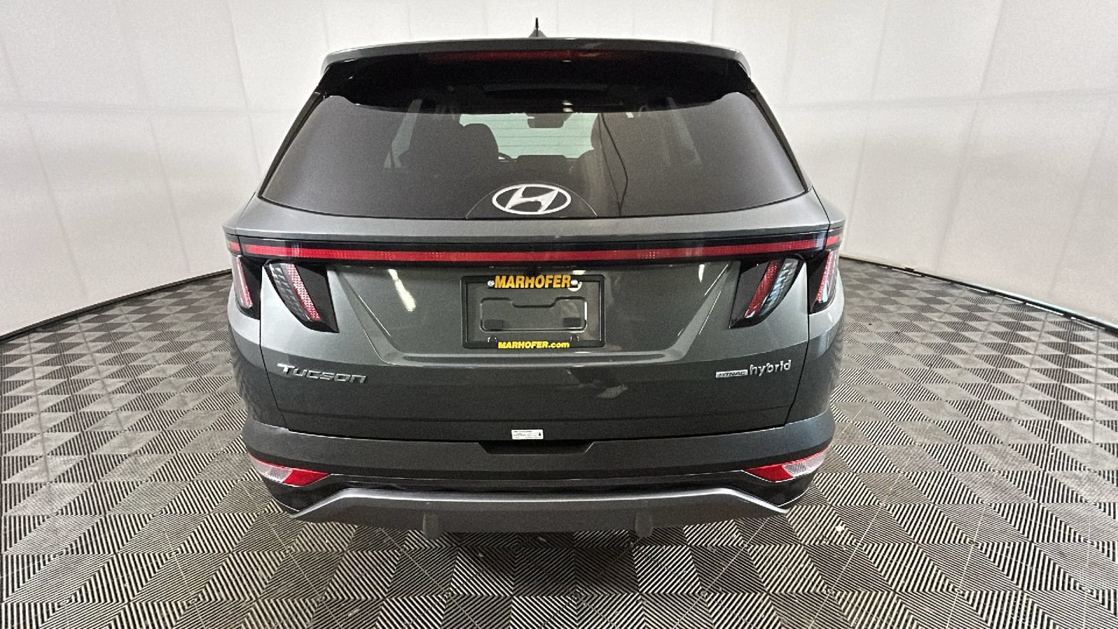 Used 2024 Hyundai Tucson Limited AWD/4WD image 4