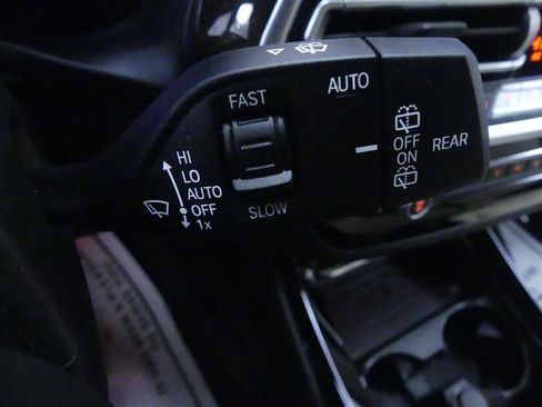 Used 2024 BMW X3 xDrive30i w/ Convenience Package w/ZPA image 21