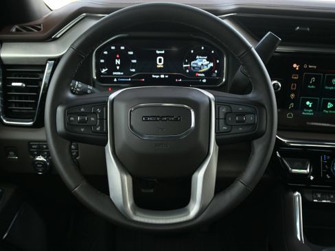 Used 2024 GMC Sierra 2500 Denali w/ Denali Reserve Package image 19