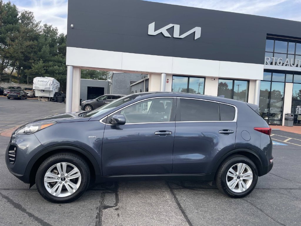 Used 2019 Kia Sportage LX AWD/4WD image 2