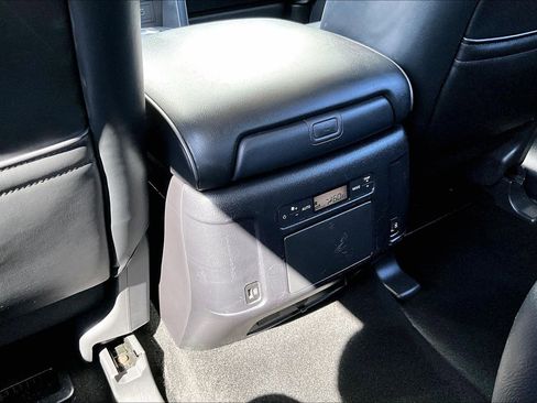 Used 2024 INFINITI QX80 Luxe AWD/4WD image 35