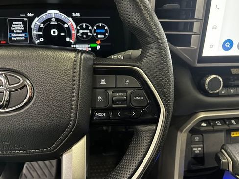 Used 2024 Toyota Tundra Limited image 18