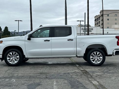 Used 2020 Chevrolet Silverado 1500 Custom w/ Custom Value Package image 7