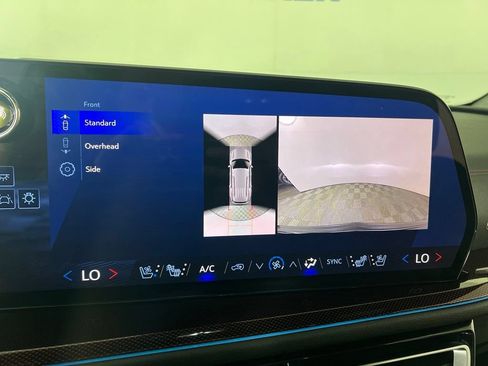 Certified 2024 Chevrolet Traverse RS w/ LPO, Floor Liner Package AWD/4WD image 35