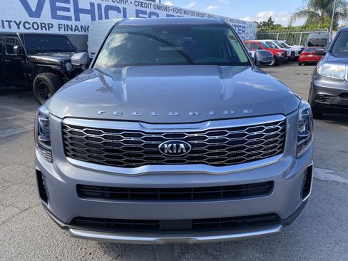 Used 2020 Kia Telluride S FWD image 3