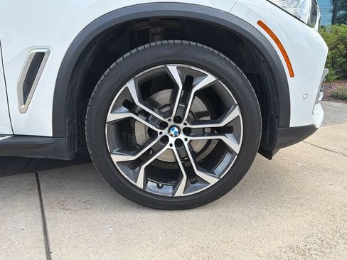 Used 2022 BMW X5 sDrive40i w/ Premium Package RWD image 15
