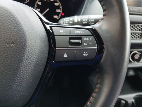 Used 2024 Honda HR-V Sport image 12