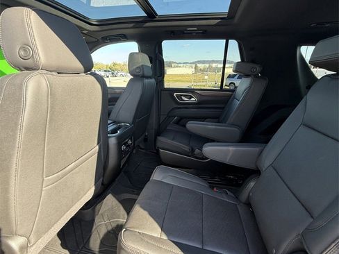 Used 2024 Chevrolet Tahoe High Country w/ Premium Package image 7