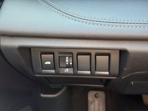 Certified 2025 Subaru Legacy Limited AWD/4WD image 17