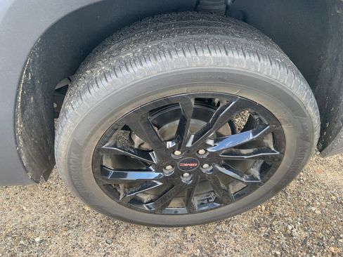 Certified 2023 GMC Terrain SLT w/ Elevation Edition image 10