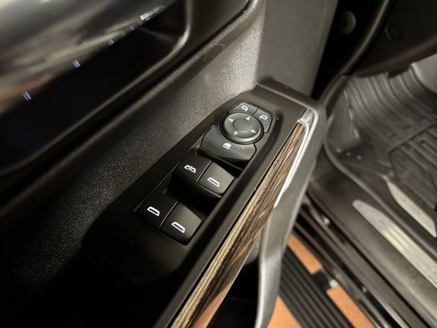 Used 2021 GMC Sierra 1500 SLE image 17