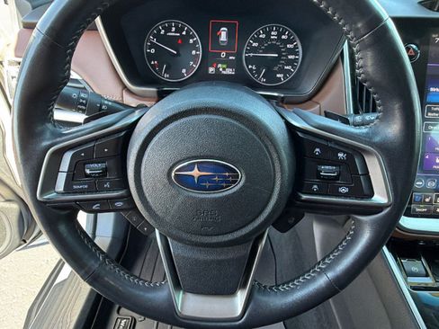 Used 2020 Subaru Outback Touring XT AWD/4WD image 18