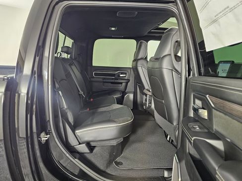 New 2026 RAM 2500 Laramie AWD/4WD image 37