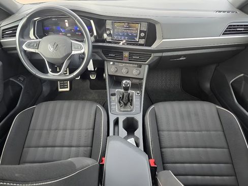 Used 2023 Volkswagen Jetta Sport image 25