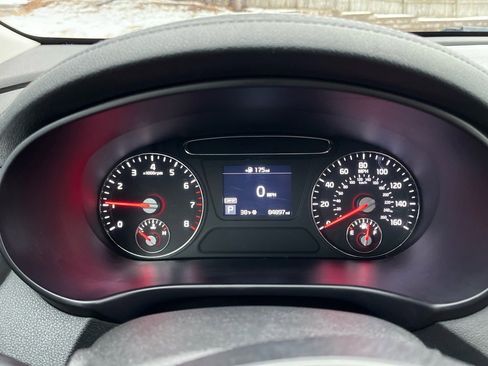 Used 2020 Kia Sorento LX w/ LX I4 Convenience Package image 16