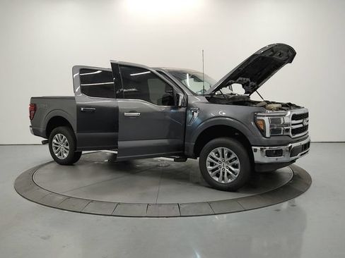 Used 2025 Ford F150 Lariat w/ Equipment Group 501A Mid AWD/4WD image 10