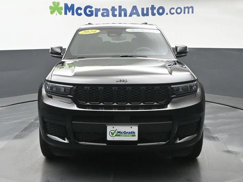 Used 2024 Jeep Grand Cherokee L Altitude AWD/4WD image 6