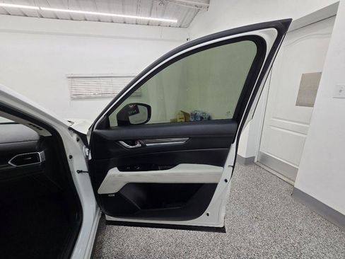 Used 2019 MAZDA CX-5 Grand Touring w/ GT Premium Package FWD image 29