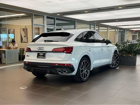 Used 2023 Audi SQ5 Premium Plus w/ Premium Plus Package AWD/4WD image 7