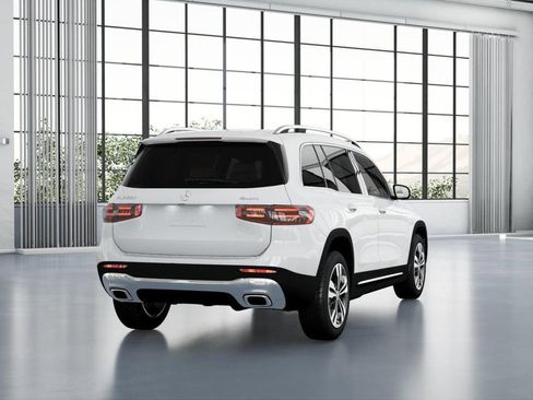 Certified 2025 Mercedes-Benz GLB 250 4MATIC image 23