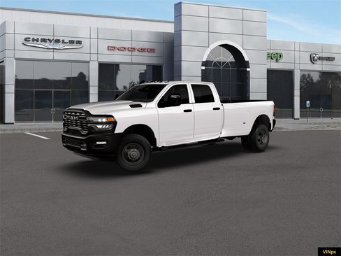 New 2026 RAM 3500 Tradesman image 2