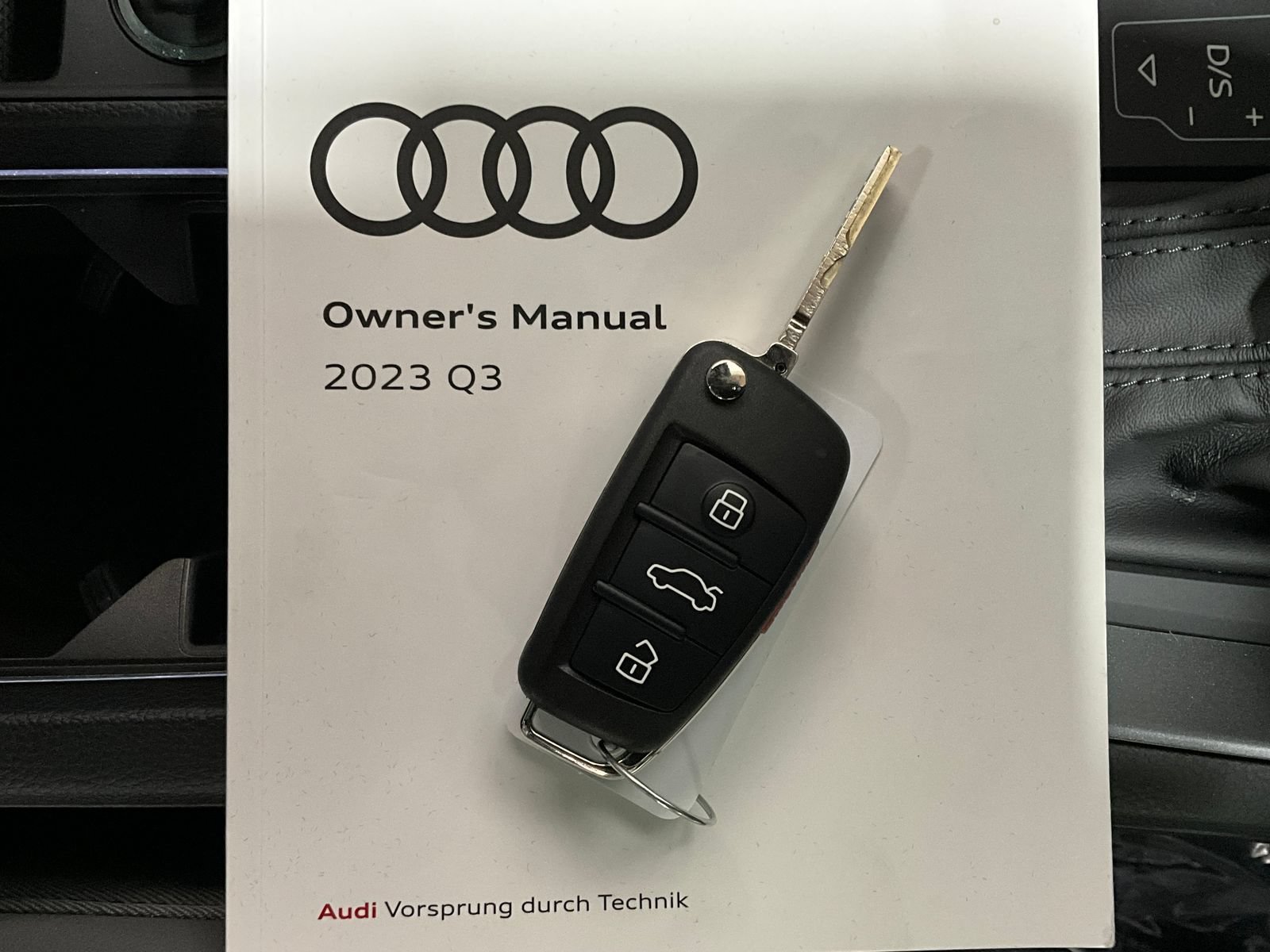 Used 2023 Audi Q3 2.0T Premium Plus AWD/4WD image 12