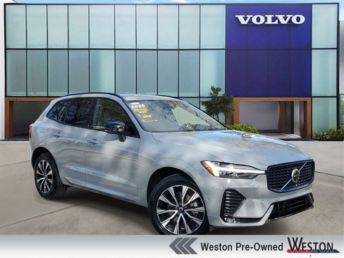 Certified 2025 Volvo XC60 B5 Plus image 1