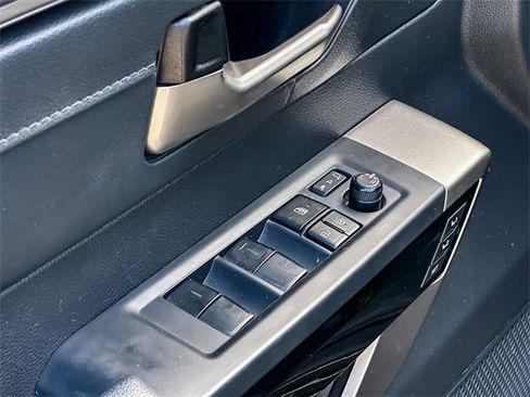 Used 2024 Toyota Tundra Limited image 11