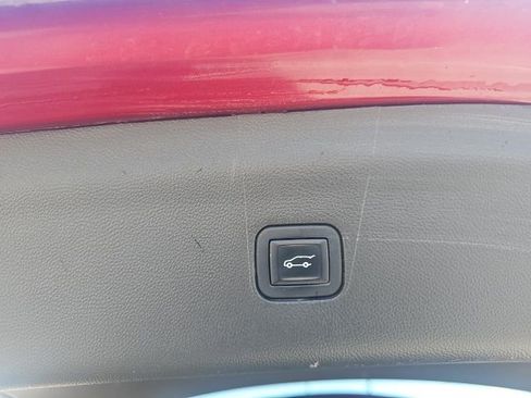 Used 2022 Buick Enclave Premium image 11