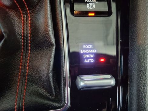 Used 2023 Jeep Compass Trailhawk w/ Trailhawk Convenience Group image 48