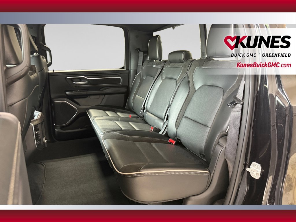 Used 2026 RAM 1500 Laramie AWD/4WD image 31