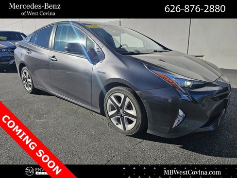 Used 2016 Toyota Prius Four Touring image 1