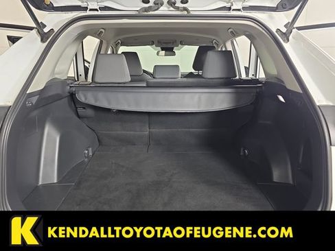 Used 2024 Toyota RAV4 XLE AWD/4WD image 27