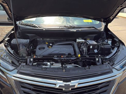 Certified 2024 Chevrolet Equinox LS w/ Midnight Edition AWD/4WD image 16