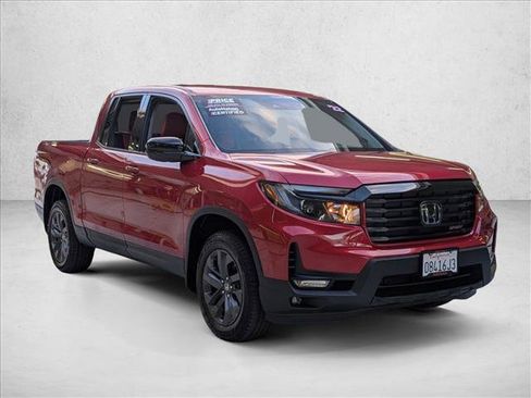 Used 2022 Honda Ridgeline Sport image 3