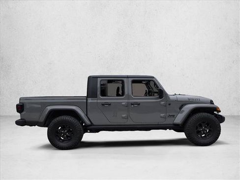 Used 2021 Jeep Gladiator Sport AWD/4WD image 4