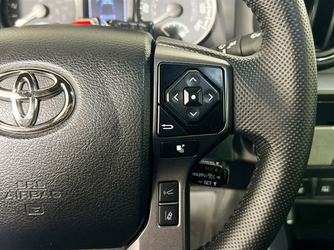 Used 2022 Toyota Tacoma TRD Sport w/ Technology Package RWD image 19