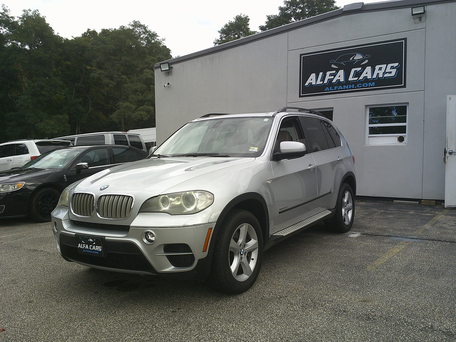 Used 2012 BMW X5 xDrive50i AWD/4WD image 1