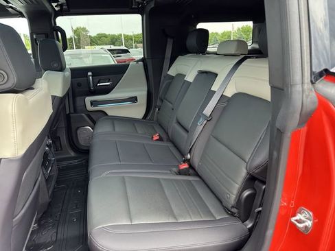 Used 2026 GMC Hummer EV SUV AWD/4WD image 24